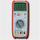 防表筆誤插裝置;數(shù)據(jù)保持,顯 示 器：最大顯示數(shù)1999，字高28mm,直流電壓;交流電壓;直流電流;交流電流;電阻;電容,頻率;溫度,帶蜂鳴器通斷測(cè)試;二極管測(cè)試;晶體管hFE測(cè)試. 
