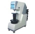 TH600布氏硬度計(jì)采用布氏硬度(BRINELL)測(cè)量原理，可進(jìn)行布氏硬度測(cè)量，適用于未經(jīng)淬火鋼、鑄鐵、有色金屬及質(zhì)地較軟的軸承合金等材料。測(cè)定硬度范圍：8~650HBW.