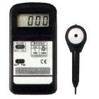 TN-2340 紫外線強(qiáng)度計 . 13mm LCD,3 1/2數(shù)字，最大顯示1999.2個量程.Lo：1999uW/cm2 ×1 uW/cm2/Hi：19990uW/cm2 ×10 uW/cm2 （1000 uW/cm2= 1mW/cm2）.精確度:±(4%FS+2dgt) FS：滿量程

 

 