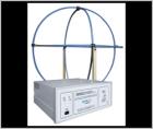LLA-2 三維大環(huán)天線(xiàn) 主要用于照明電器的輻射干擾測(cè)試，測(cè)試時(shí)被測(cè)設(shè)備置于天線(xiàn)中心;無(wú)需電磁波暗室，對(duì)測(cè)試環(huán)境條件要求較低;無(wú)需被測(cè)設(shè)備轉(zhuǎn)動(dòng)， 頻率范圍：9kHz～30MHz X、Y、Z三維大環(huán)直徑：2000mm

