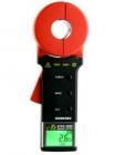 ETCR2100C(圓口多功能型) 鉗形接地電阻測(cè)試儀在測(cè)量有回路的接地系統(tǒng)時(shí)，不需斷開(kāi)接地引下線(xiàn)，不需輔助電極，還能測(cè)量接地系統(tǒng)的泄漏電流和中性線(xiàn)電流。鉗口尺寸: ?32（mm） 電阻量限: 0.01-1000(Ω) 電流量限: 0-20（A）
