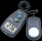 測量范圍：1Lux～50,000Lux
準確度：±(4% +10個字)
　　　　 ±(5%+10個字) 大于10,000Lux時
