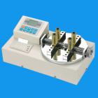 功 能：
ANL-P瓶蓋扭矩測(cè)試儀是為測(cè)試和檢測(cè)各種瓶蓋開合扭矩而設(shè)計(jì)制造的一種智能化多功能計(jì)量?jī)x器.專用于檢測(cè)各種瓶蓋、燈頭等產(chǎn)品的開合扭矩。裝夾方便、快速，附有USB串口輸出，可將數(shù)據(jù)傳送至電腦做分析、打印等相關(guān)處理。
