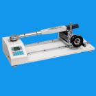 功能：
ANJ扭矩扳手檢定儀是檢定扭矩扳子、據矩起子的專用設備，主要用于檢測各種
定力式扭力板手，數(shù)顯式扭力板手、預置式扭力板手、扭力起子、螺絲刀和各種涉及
擰緊力的儀器和產品。廣泛應用于電氣制造、機械制造、汽車輕工和專業(yè)科研和檢測行業(yè)。
