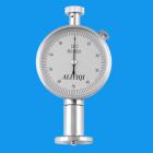 功 能：
LX邵氏C型硬度計(jì)是測(cè)定壓縮率為 50% 時(shí)應(yīng)力為 0.5kg/c㎡ 以上的含有發(fā)泡濟(jì)制成的橡塑微孔材料硬度，也可用于類似硬度的其他材料。
