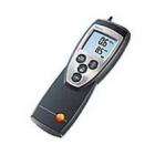 產(chǎn)品介紹：

testo 512可在大背光顯示屏幕上同時顯示壓力和風速，讀取方便且現(xiàn)場打印測量數(shù)據(jù)，包括日期和時間，最大/最小值。
testo 512有2個可轉(zhuǎn)換的風速測量單位：m/s 和fpm。8個壓力測量單位：kPa,hPa, Pa, mH2O, mHg, psi,inch H2O, inch Hg.
可計算平均值，帶密度補償功能。通過保持鍵將當前讀數(shù)鎖定在屏幕上。測量最大/最小值，可以顯示和存儲在儀器上。保護軟套使儀器防撞、防污和防水。

